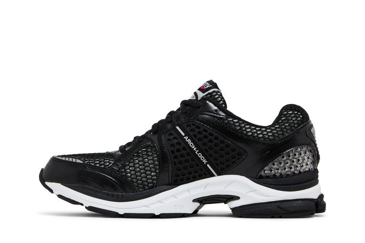 Saucony ProGrid Triumph 4 'Black'