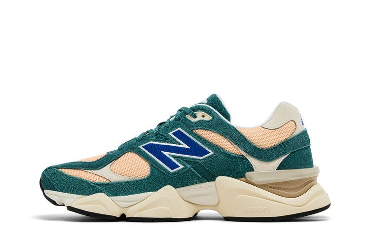 New Balance 9060 'New Spruce Peach Blossom'