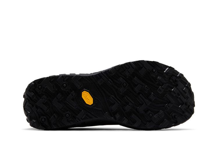norda 003 'Pitch Black'