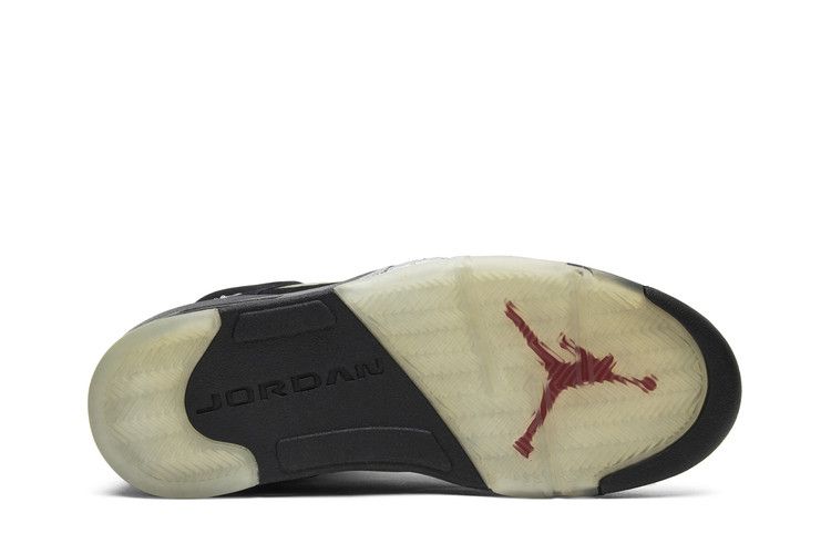 Air Jordan 5 Retro 'Black Metallic' 2011