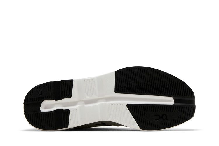 Cloudzone 'Ice Black'