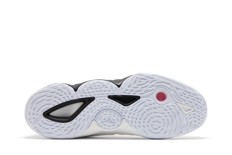 Mizuno Wave Momentum 3 'White Black'