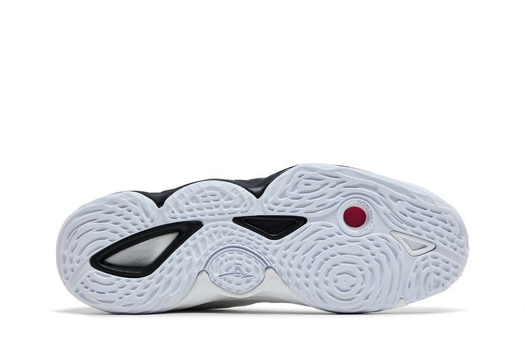 Mizuno Wave Momentum 3 Mid 'White Black'