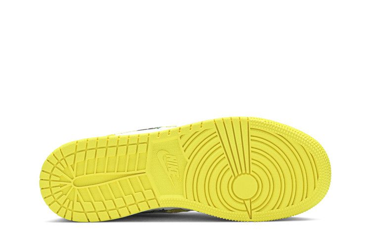Air Jordan 1 Mid SE GS 'Rose Patch - Dynamic Yellow'