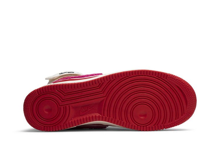 Emotionally Unavailable x Nike Air Force 1 High 'Heart'