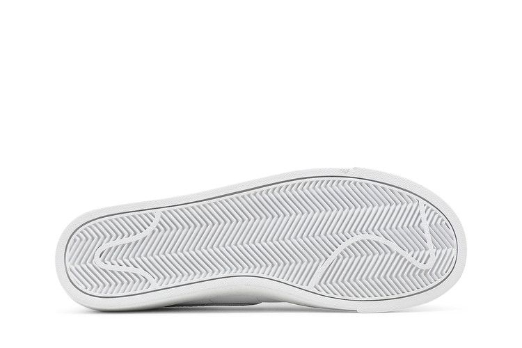 Nike Wmns Blazer Low LE 'Triple White'