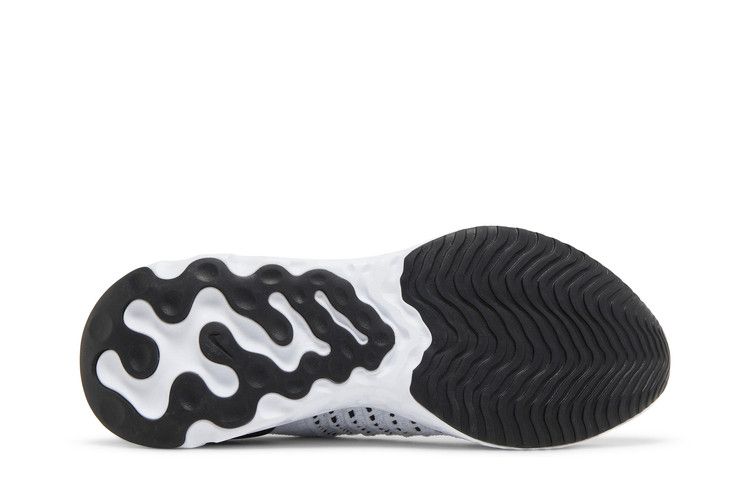 Nike React Phantom Run Flyknit 2 'Oreo'