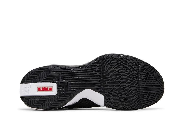 Nike LeBron Soldier 14 'Black White'