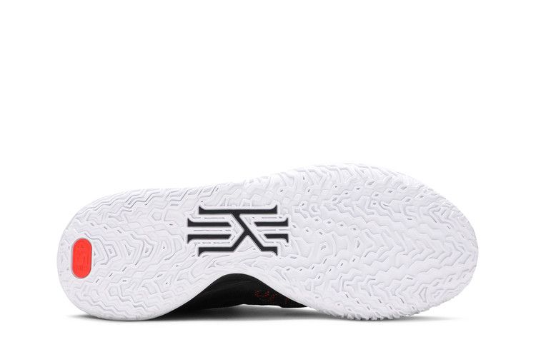 Nike Kyrie 7 'Roswell Rayguns'