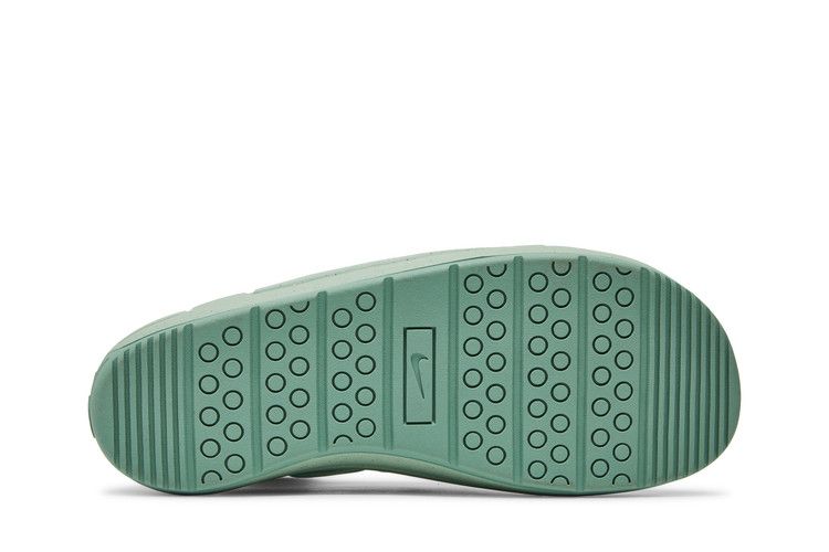 Nike Offline Pack 'Enamel Green'