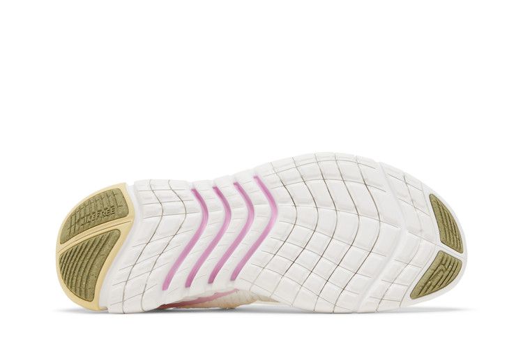 Nike Wmns Free Run 5.0 'Summit White Light Arctic Pink'