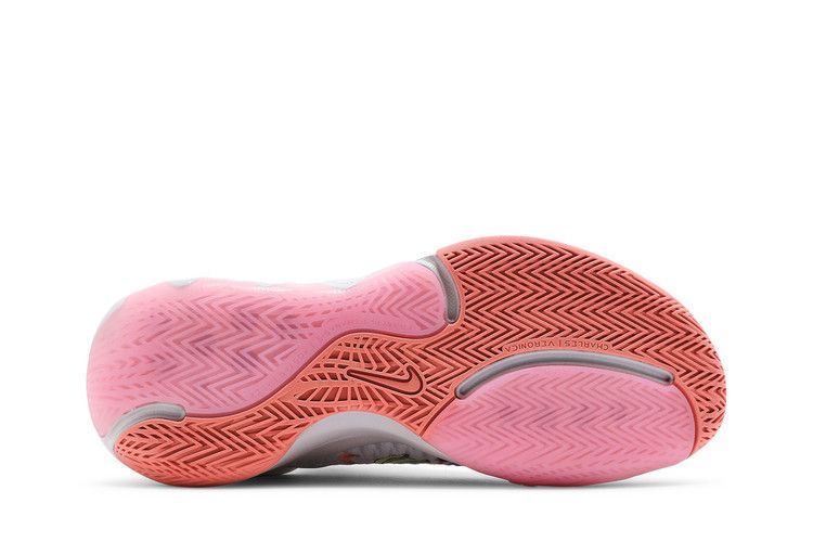 Nike Giannis Immortality 'Force Field'