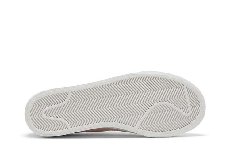 Nike Wmns Blazer Low Platform Essential 'Pink Oxford Woven'