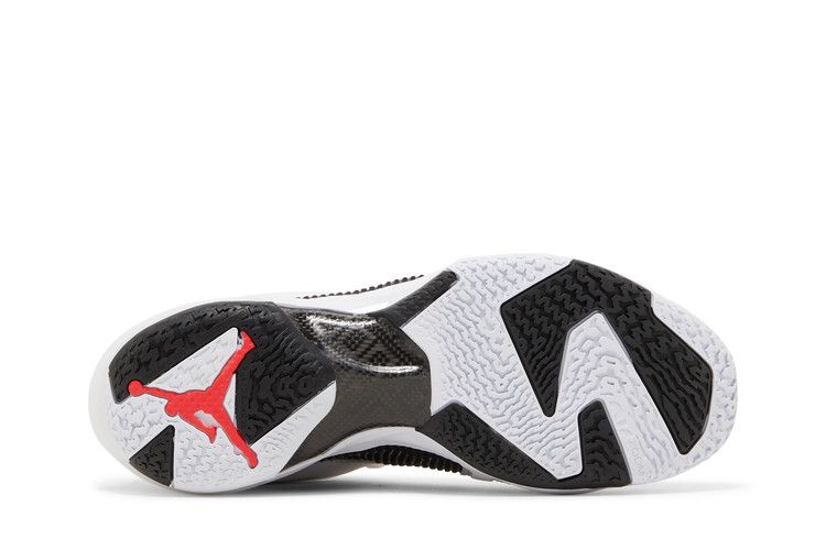 Air Jordan 37 Low 'Siren Red'