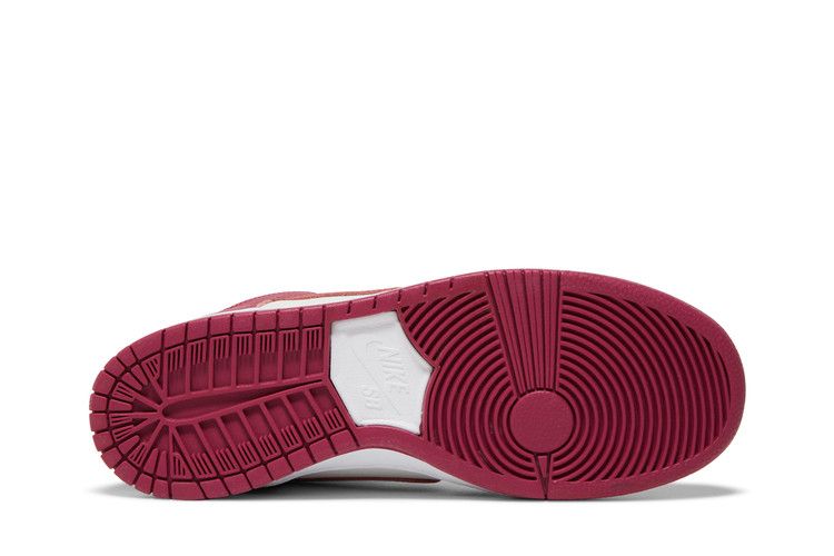 Nike Dunk High Pro SB 'Sweet Beet'
