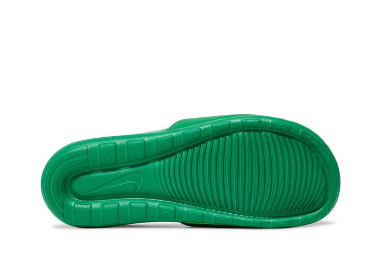 Nike Victori One Slide 'Lucky Green'