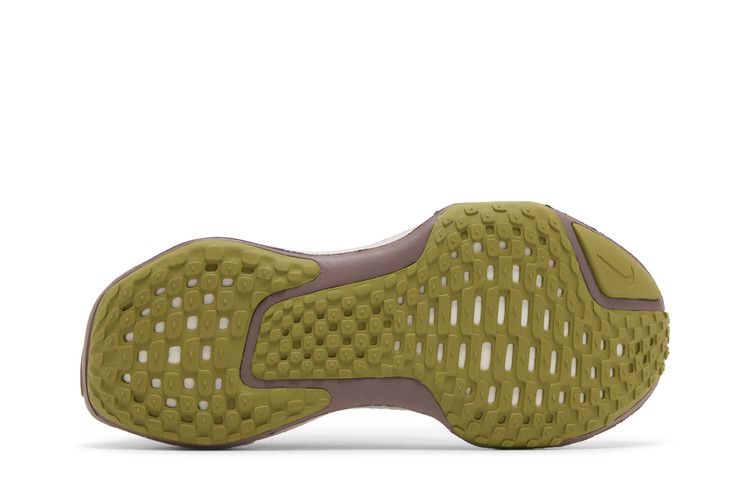 Nike Wmns ZoomX Invincible 3 'Photon Dust Platinum Violet'