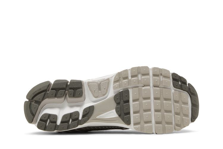 Nike Air Zoom Vomero 5 'Light Iron Ore'