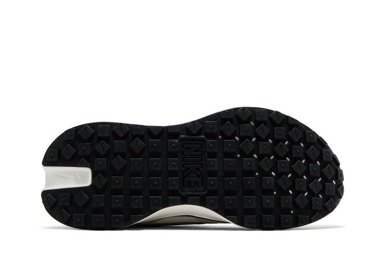 Nike Wmns Phoenix Waffle 'Summit White Stadium Green'