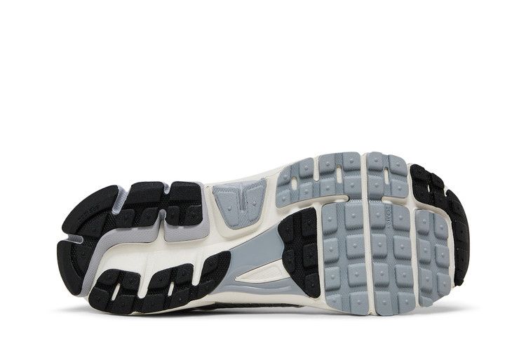Nike Wmns Zoom Vomero 5 'Wolf Grey Cool Grey'