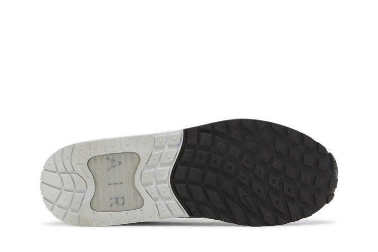 Nike Wmns Air Max Solo 'Black White'