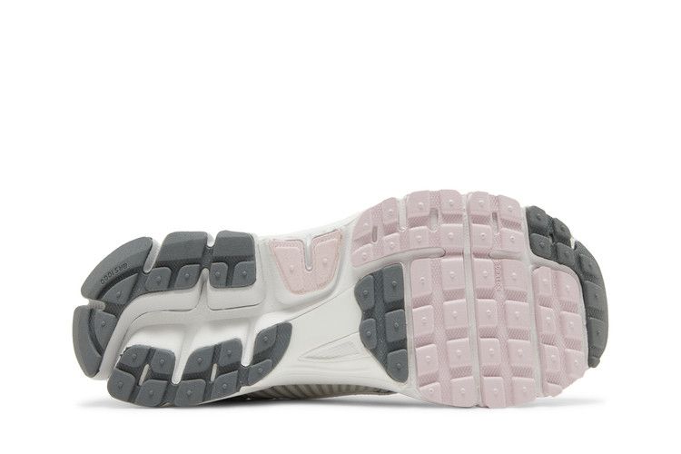 Nike Wmns Air Zoom Vomero 5 '520 Pack - Pink Foam'