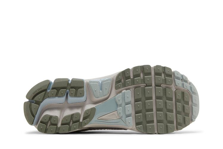 Nike Air Zoom Vomero 5 'Light Orewood Brown'
