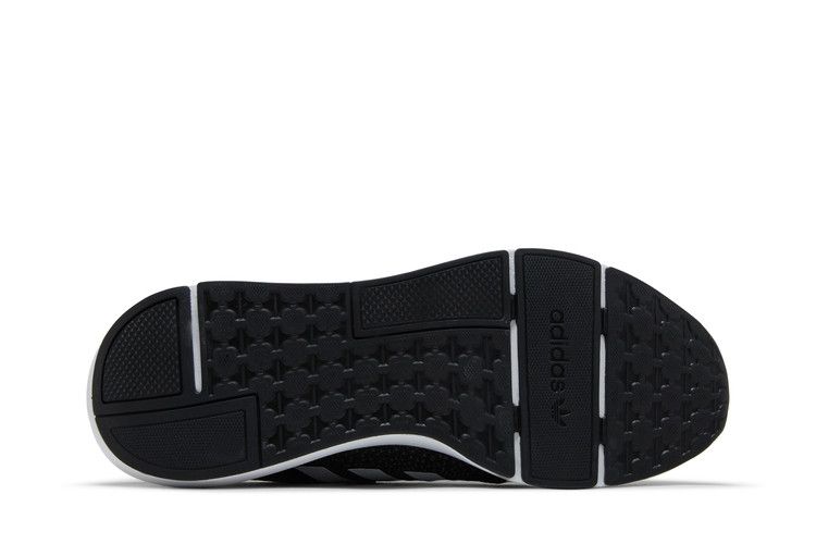 Adidas Swift Run 22 'Black Grey'