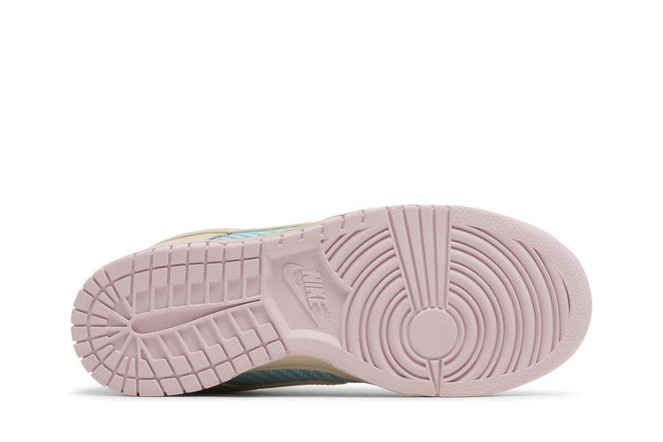 Nike Wmns Dunk Low 'Heat Wave'