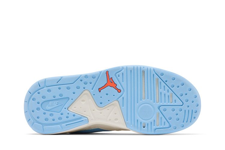 Wmns Air Jordan CMFT Era 'Pale Ivory'