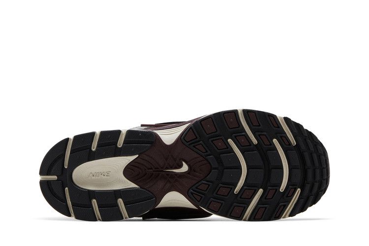 Wmns Nike V5 RNR 'Burgundy Crush Light Orewood Brown'