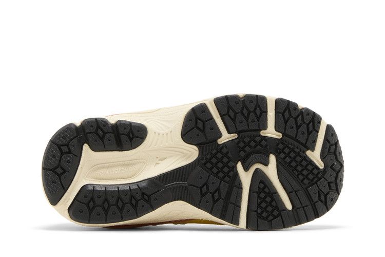 New Balance 2002R Toddler 'Ginger Lemon'
