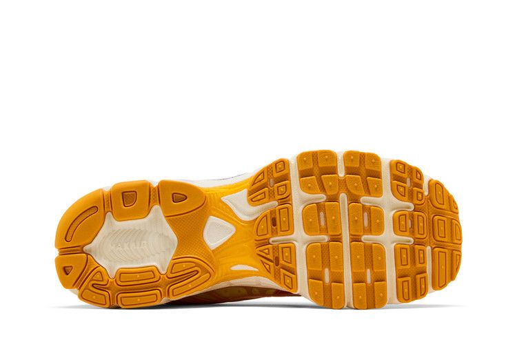 Nike Wmns Air Max Moto 2K 'Orange Horizon'