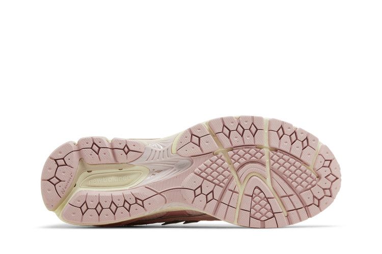 New Balance 1906U 'Lunar New Year - Shell Pink'