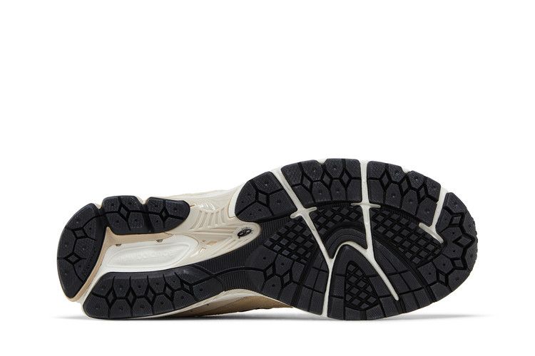 New Balance 2002R 'Sandstone Magnet'