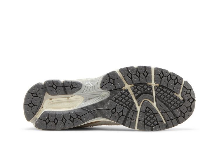 New Balance 2002R 'Rain Cloud Angora'