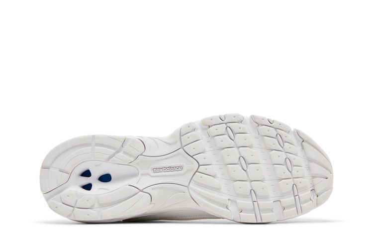 New Balance 530 'Triple White'
