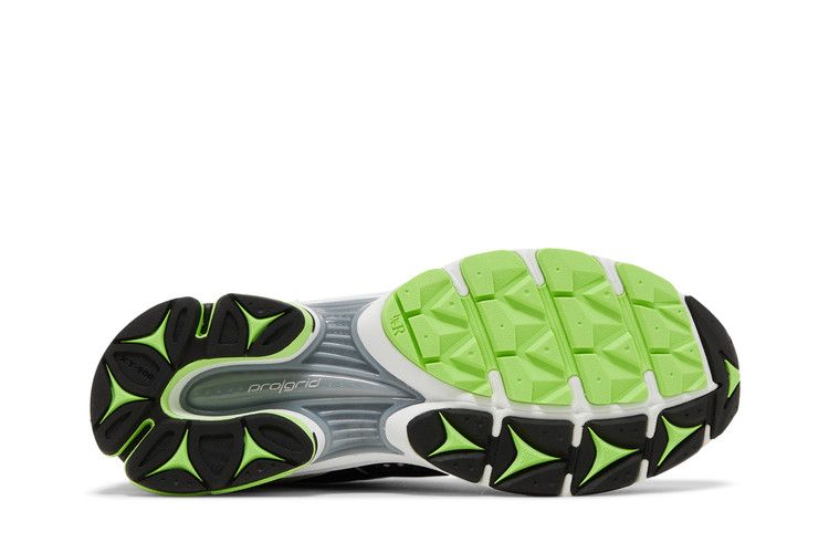 Saucony ProGrid Triumph 4 'Black Silver Fluo Green'