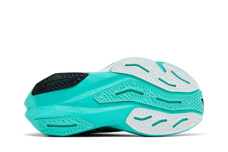 New Balance Wmns FuelCell Rebel v4 Wide 'Cyber Jade'