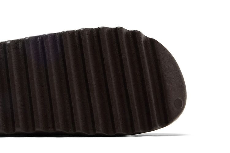 YZY YS-01 'Chocolate'