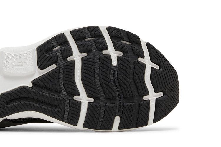 Brooks Ghost 15 2E Wide 'Black Blackened Pearl'
