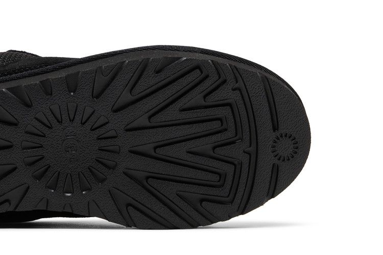 UGG Wmns Lowmel 'Black'