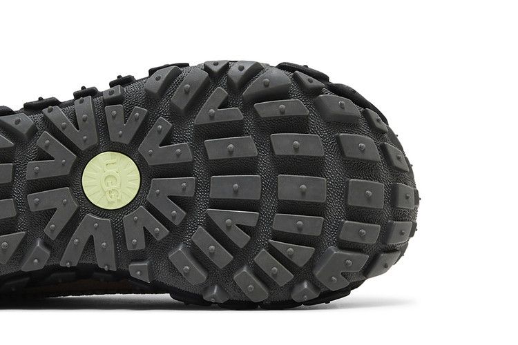 UGG Venture Daze 'Sand Black'