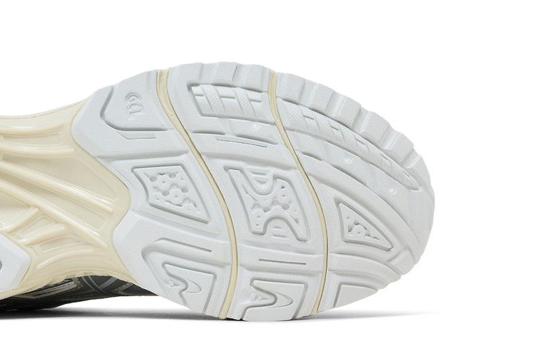 Min-Nano x ASICS Gel Nimbus 10.1 'Sheet Rock'