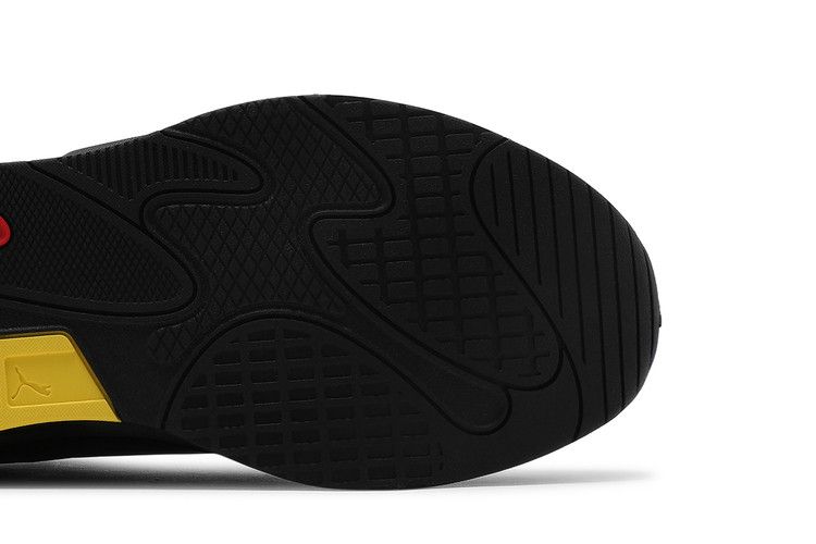 Scuderia Ferrari x Puma RS-Fast 'Black Rosso Corsa'