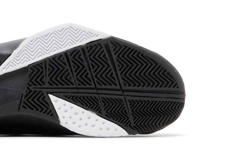 Air Jordan True Flight 'Black Metallic Gold'