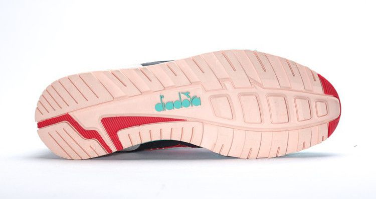 LimitEDitions x Diadora N9000 'Castellers'