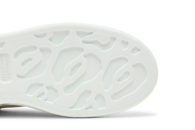 Alexander McQueen Wmns Oversized Sneaker 'White Grey Snakeskin'