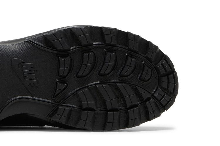 Nike Manoadome 'Triple Black'