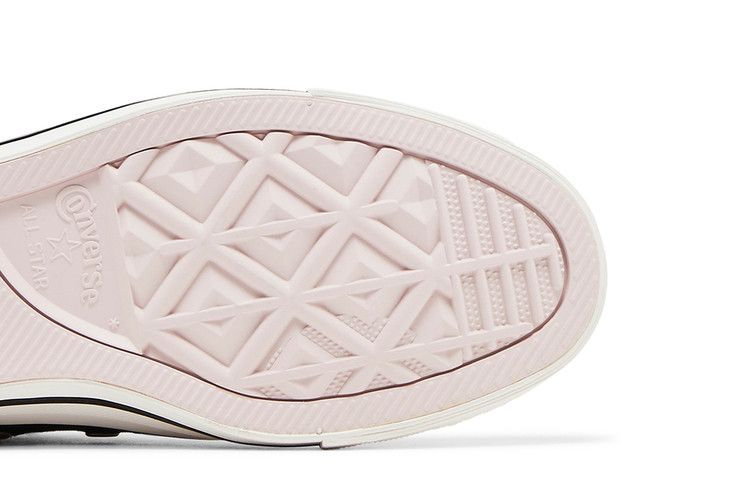 Converse Wmns Chuck Taylor All Star High 'Embroidered Stars'